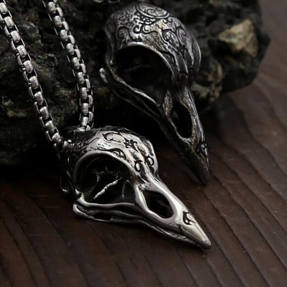 Silver Antique Raven Crow Skull Box Chain Pendant Necklace - NEW - Picture 3 of 3